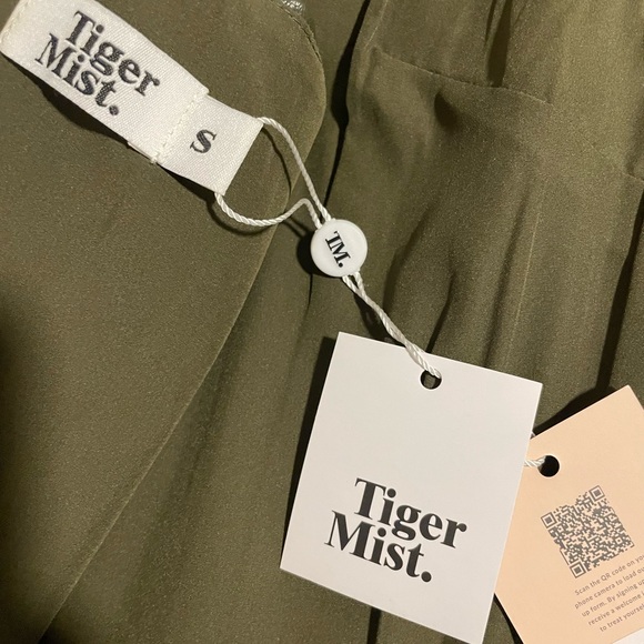 Dark green tiger mist top - Picture 4 of 4